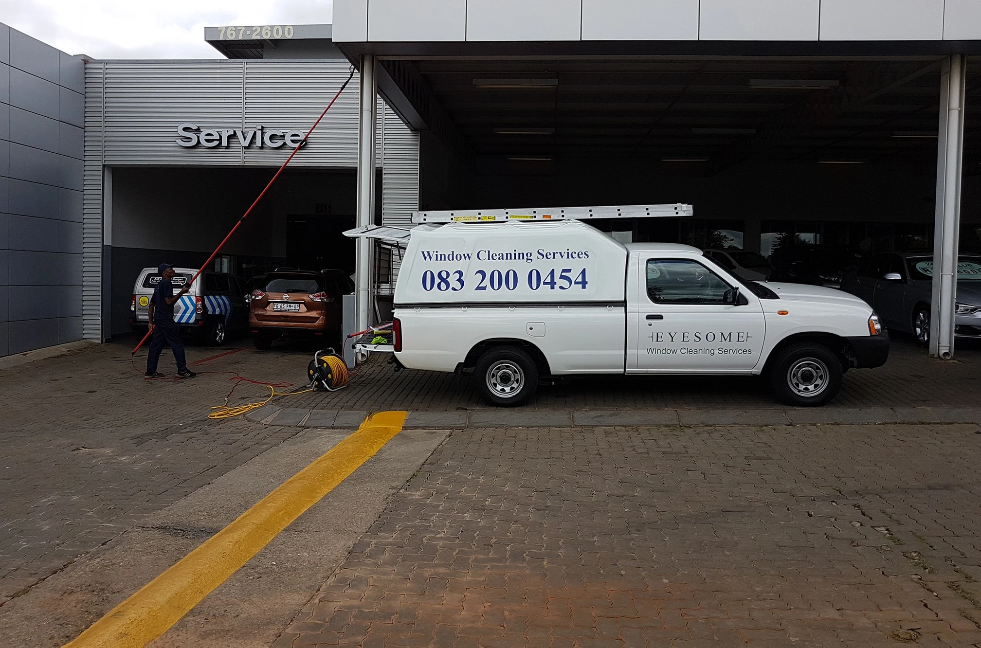 Eyesome Commercial Cleaning 